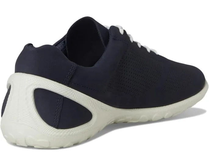Кроссовки ECCO BIOM Lite с технологией NATURAL MOTION из натуральной кожи