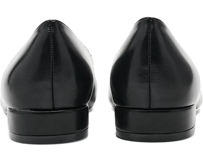 Туфли Carmin на квадратном каблуке с заостренным носком