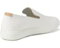 Soft 7 Slip-On Sneaker