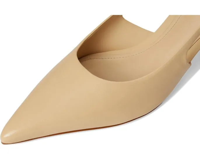 Босоножки Schutz Boris Kitten с острым носком и ремешком на щиколотке