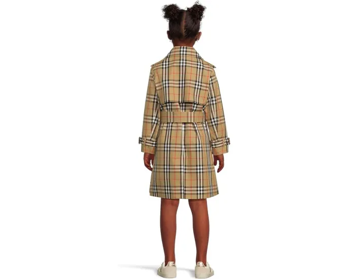 Детский тренч Mary от Burberry Kids с фирменной клеткой и поясом