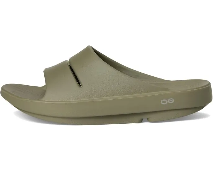 Сланцы Ooahh от OOFOS с технологией OOfoam для восстановления и поддержки свода стопы