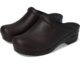 Клог Dansko Sonja из промасленной кожи для длительного ношения