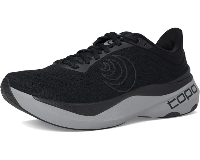 Тренировочные кроссовки Topo Athletic Aura с технологией ZipFoam