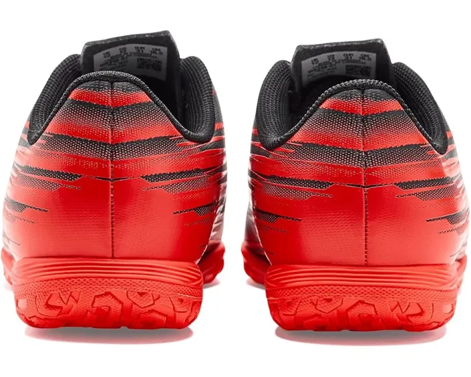 Детские футбольные бутсы PUMA Attacanto для залов с искусственной кожей и резиновой подошвой