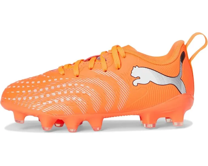 Детские футбольные бутсы PUMA Future 9 Play для твердого и искусственного покрытия с рельефными зонами сцепления
