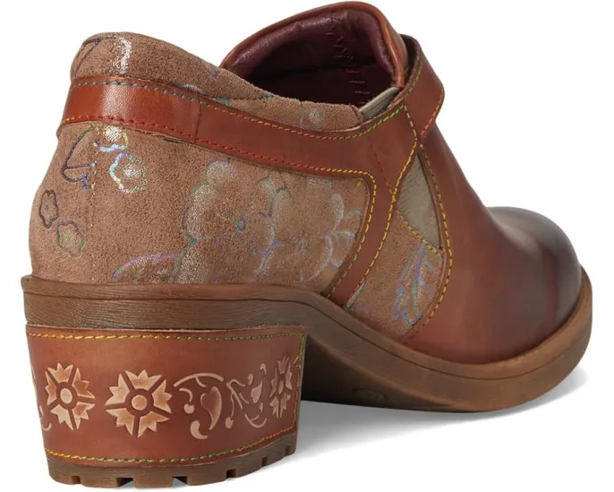 Лоферы Mastella с застежкой на липучке и каблуком 4 см