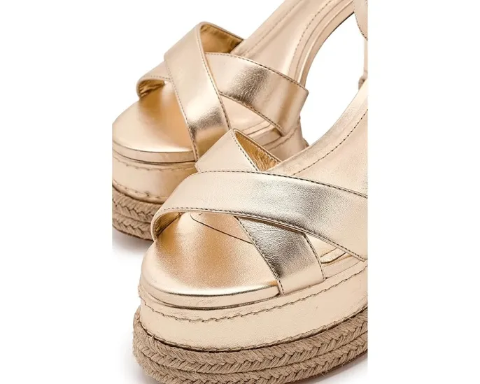 Босоножки Hilda Rope High Schutz на высокой платформе из металлизированной кожи и рафии