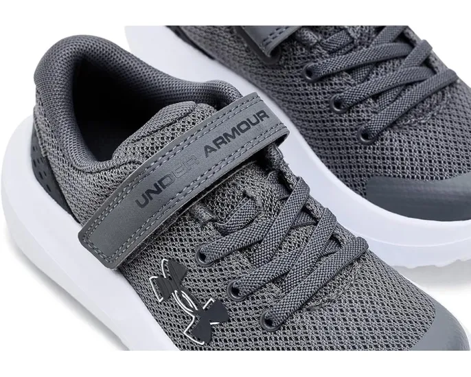 Детские кроссовки Under Armour Surge 4 на липучке для бега и активного отдыха