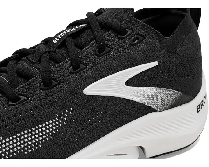 Brooks Glycerin Flex с гибкой подошвой и амортизацией DNA Tuned