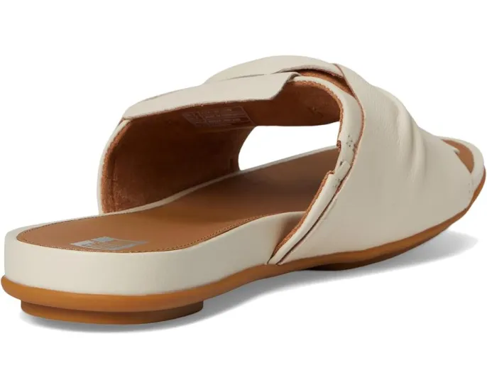 Сланцы FitFlop Gracie из мягкой кожи с бантом