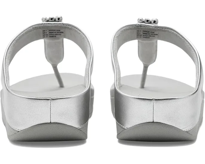 Сандалии FitFlop Fino с ремешком между пальцев и декором из жемчуга и кристаллов