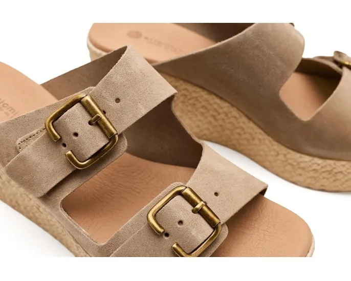 Босоножки Eric Michael Focus на танкетке с регулируемыми ремешками