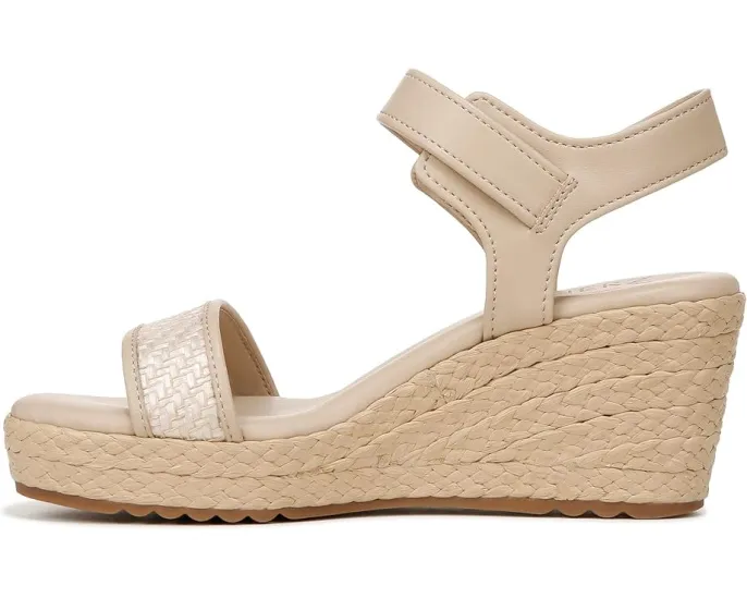 Сандалии Naturalizer Stella2 на танкетке с ремешком на щиколотке