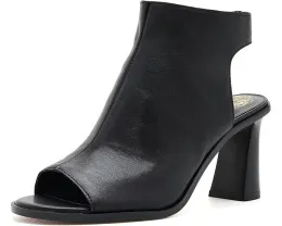 Босоножки на каблуке с открытым носком Vince Camuto Rimdia