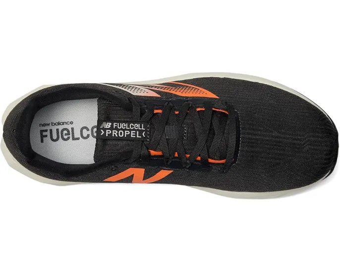 Беговые кроссовки New Balance FuelCell Propel v5 с пластиной из ТПУ