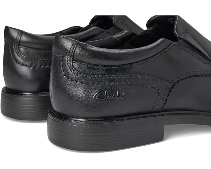 Туфли Clarks DressLite Step без шнуровки с эластичными вставками