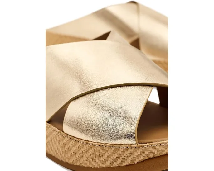 Сандалии Lulu Lux Cross Slides с переплетением из кожи и платформой от FitFlop