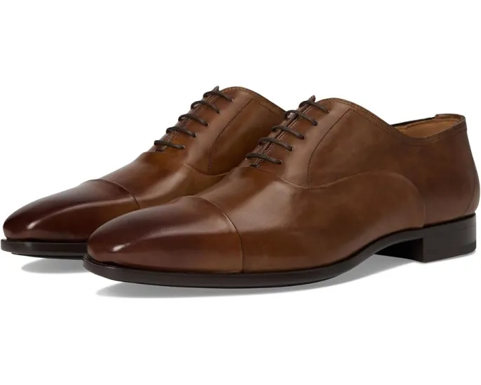 Оксфорды Magnanni 22845-00 с квадратным носком и резиновой подошвой