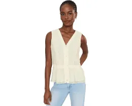 Топ с кружевной отделкой Lace Trim Shell от Vince Camuto
