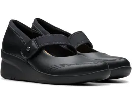 Туфли Clarks Suttyn May с круглым носком на клиновидном каблуке и застежкой на липучке