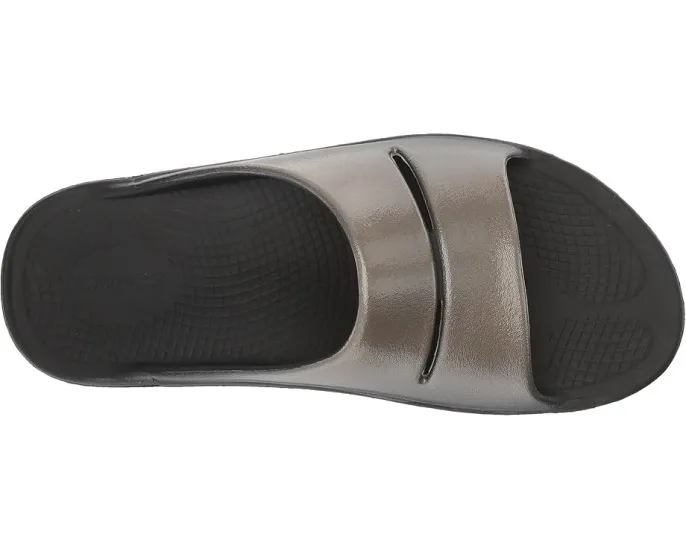 OOFOS Ooahh Luxe с технологией OOfoam для восстановления