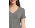Футболка Michael Stars Vera Tee с V-образным вырезом и коротким рукавом