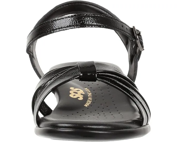 Босоножки SAS Strippy Wedge на танкетке с регулируемой пряжкой