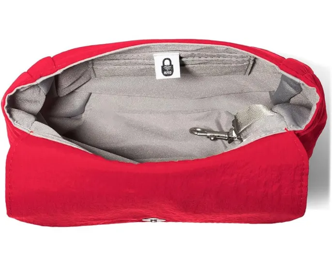 Мини кроссбоди Baggallini Swift Flap с RFID защитой и магнитной застежкой