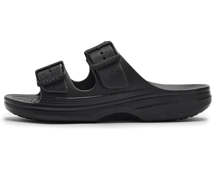 Сандалии Saturday от Crocs с глубокой стелькой и возможностью персонализации