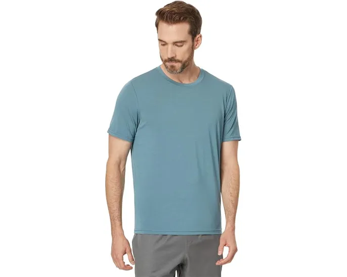 Легкая футболка Free Fly Elevate с технологией быстрого высыхания