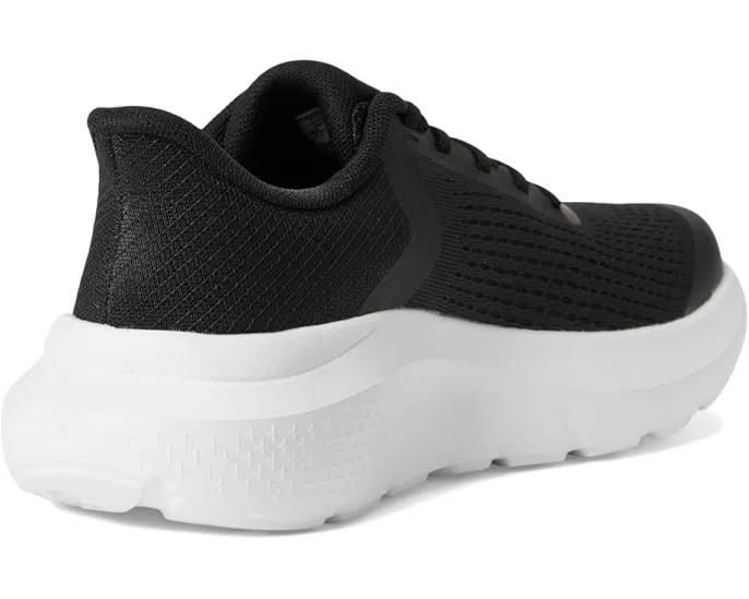 Детские кроссовки Under Armour Rogue 4 с полиэстеровым верхом и стелькой EVA