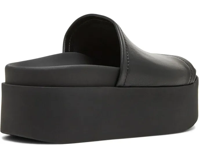 Сандалии Steve Madden Arwen на платформе с массивной стелькой