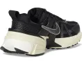 Кроссовки Nike V2K Run в ретро-стиле с массивной подошвой