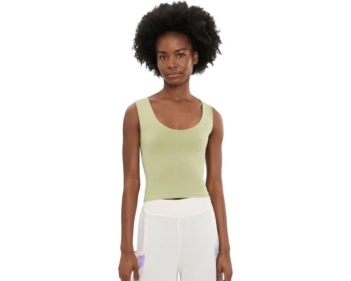 Топ Free People Clean Lines Muscle Cami с широкими бретелями и бесшовным кроем
