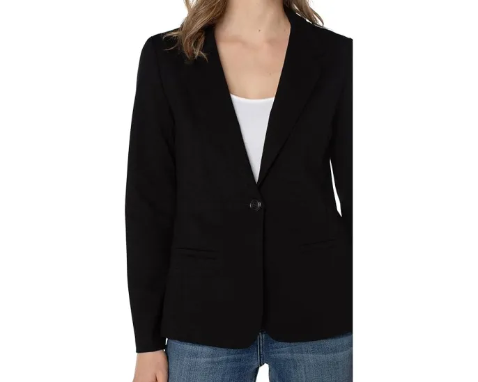 Приталенный трикотажный блейзер Liverpool Los Angeles с вертикальными рельефами