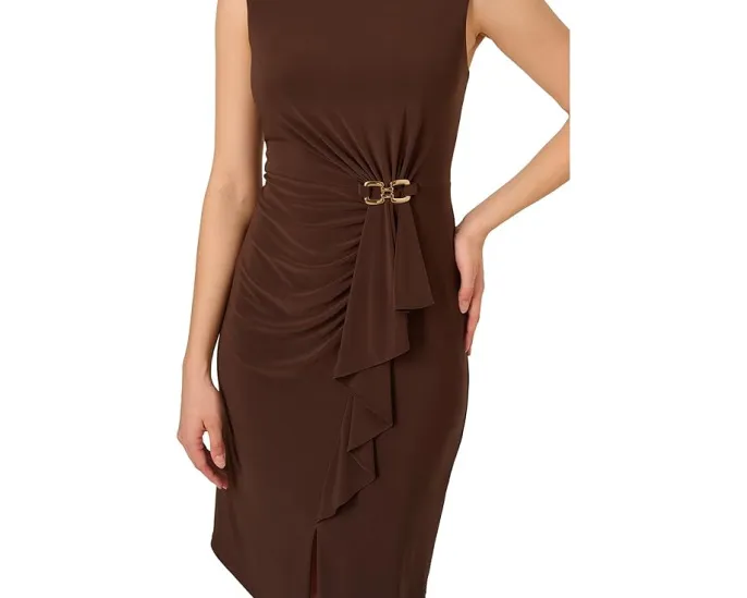 Adrianna Papell платье футляр из джерси с драпировкой и пряжкой