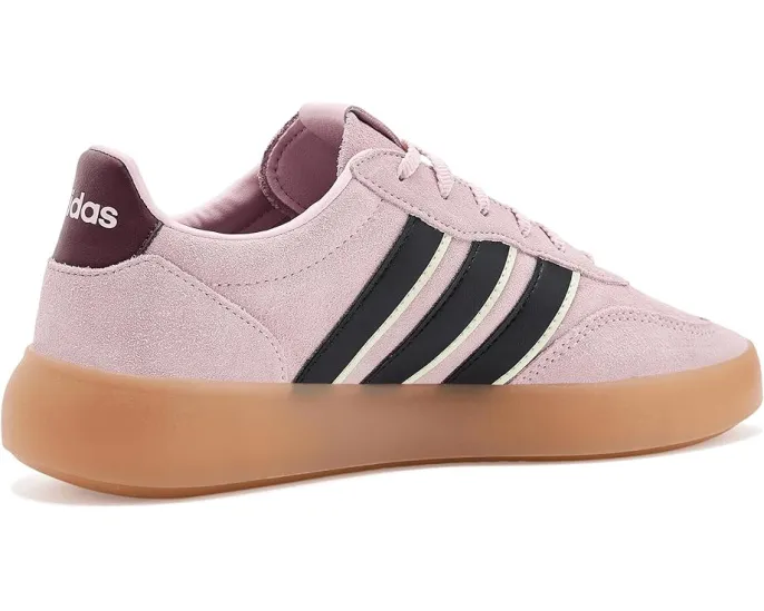 Кроссовки Adidas Barreda Decode из замши и нейлона с резиновой подошвой