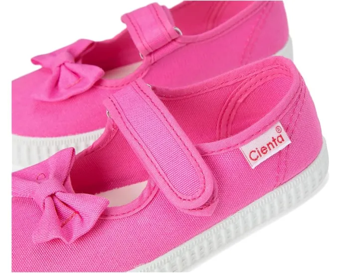 Детские туфли Cienta 56060 с бантиком и застежкой на липучке