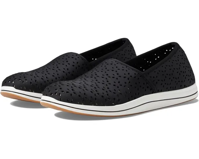 Кеды Breeze Emily на липучке с лазерной резкой в цветочном дизайне от Clarks
