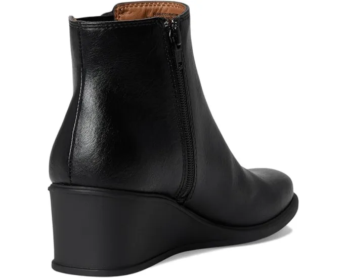 Ботинки Rhodes с клиновидным каблуком и эластичной вставкой