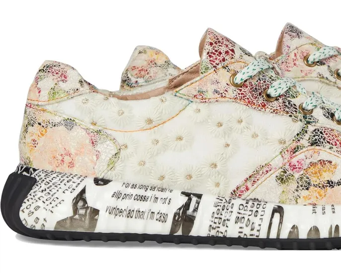 Кроссовки L'Artiste by Spring Step Daisymae с вышивкой и круглым носком