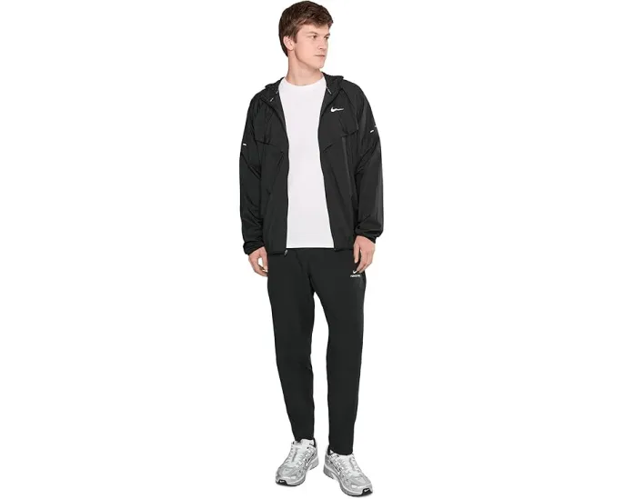 Беговая куртка Nike Stride Repel с защитой от УФ и водоотталкивающим покрытием