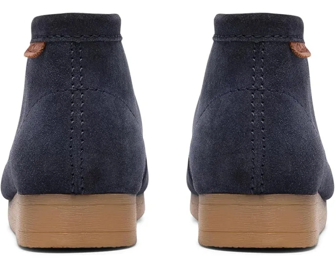 Ботинки Clarks Wallaston из замши с комфортной стелькой и подошвой крепового эффекта