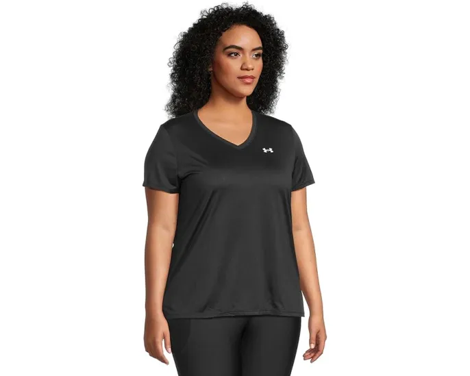 Under Armour футболка Tech Short Sleeve V-Neck Solid с V-образным вырезом и короткими рукавами
