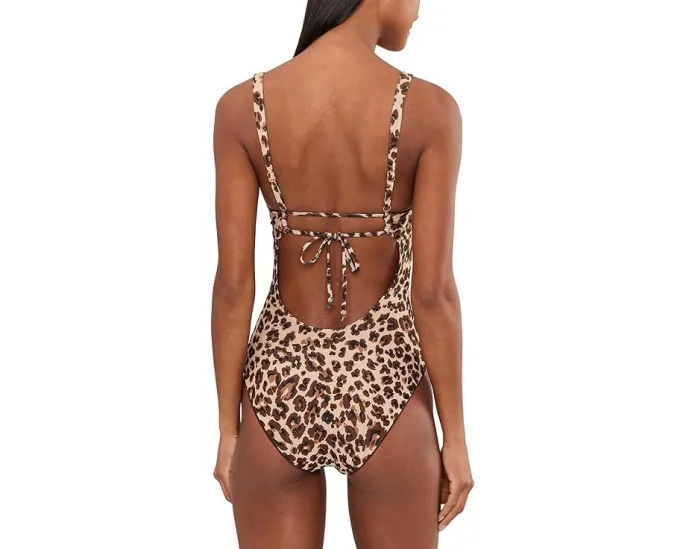 Купальник Safari Leopard Tatum Ring Cut Out от BECCA с вырезом