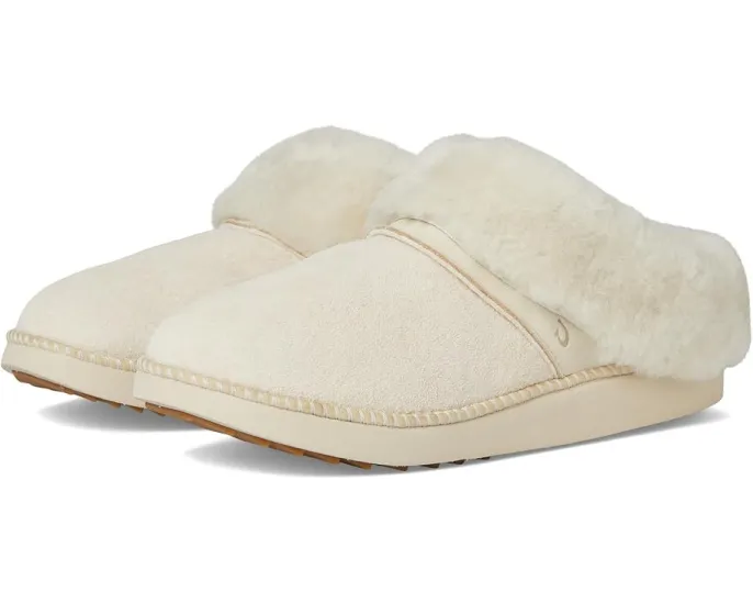 OluKai Домашние тапочки Ku‘I из натуральной кожи с меховой подкладкой