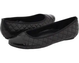 Лоферы Vaneli Serene с декоративным мыском и упругой подошвой