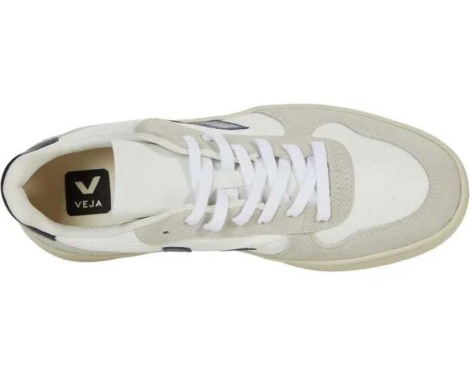 Кроссовки VEJA V-10 из экоматериалов с перфорацией
