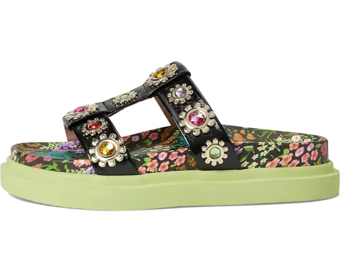 Сандалии Madoxx от Blue by Betsey Johnson на платформе с яркой подошвой и цветочным декором